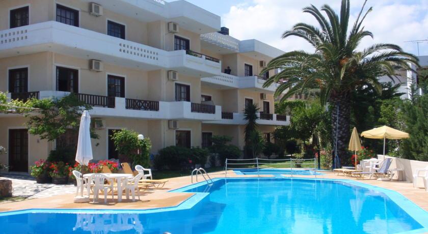 Alexandros Studios & Apartments 3*