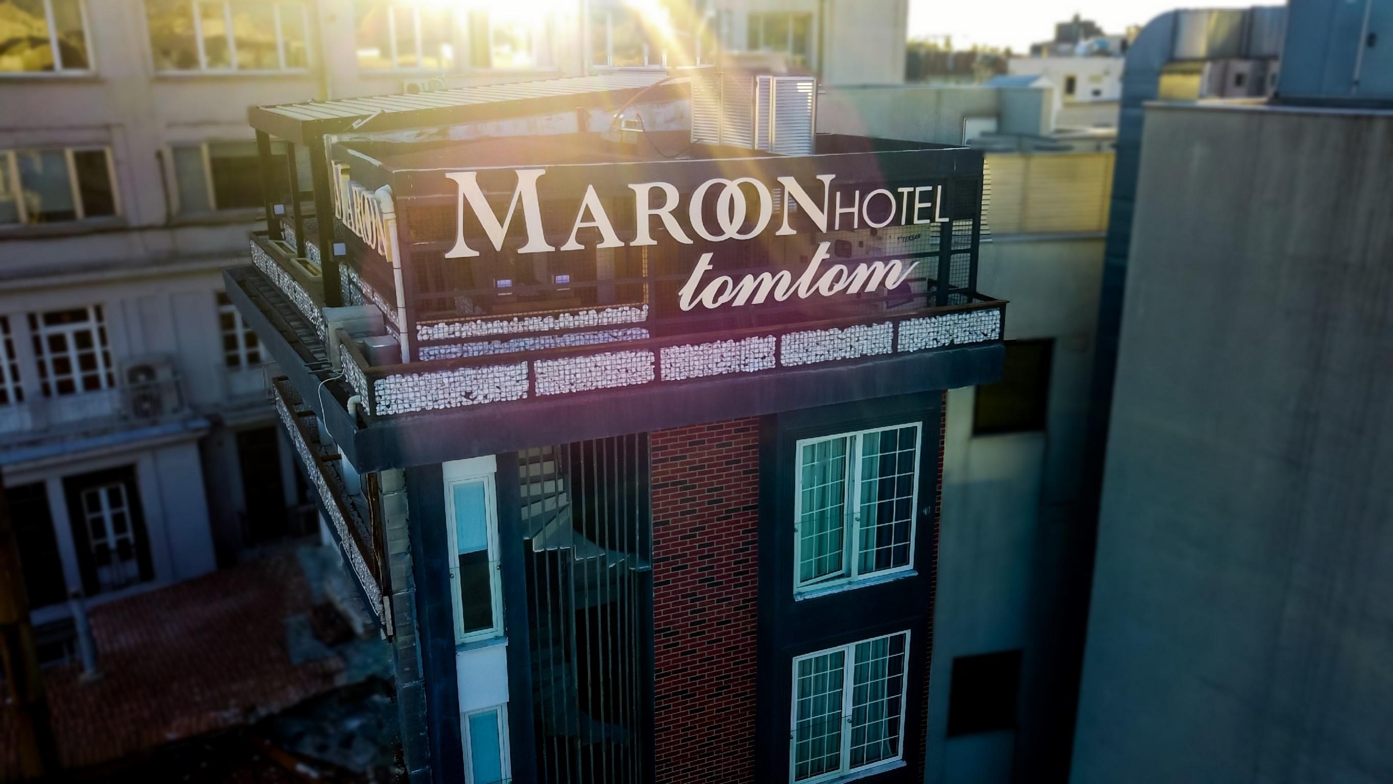 Maroon Hotel Tomtom 4*