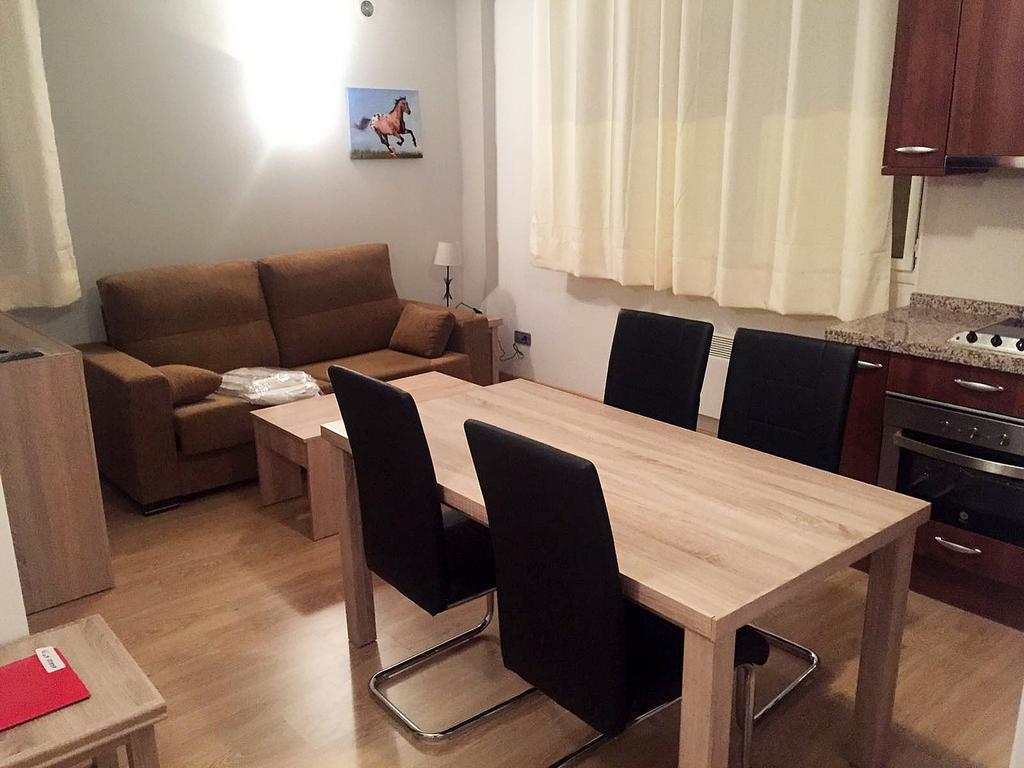 Туры в Apartamentos Araco 3000