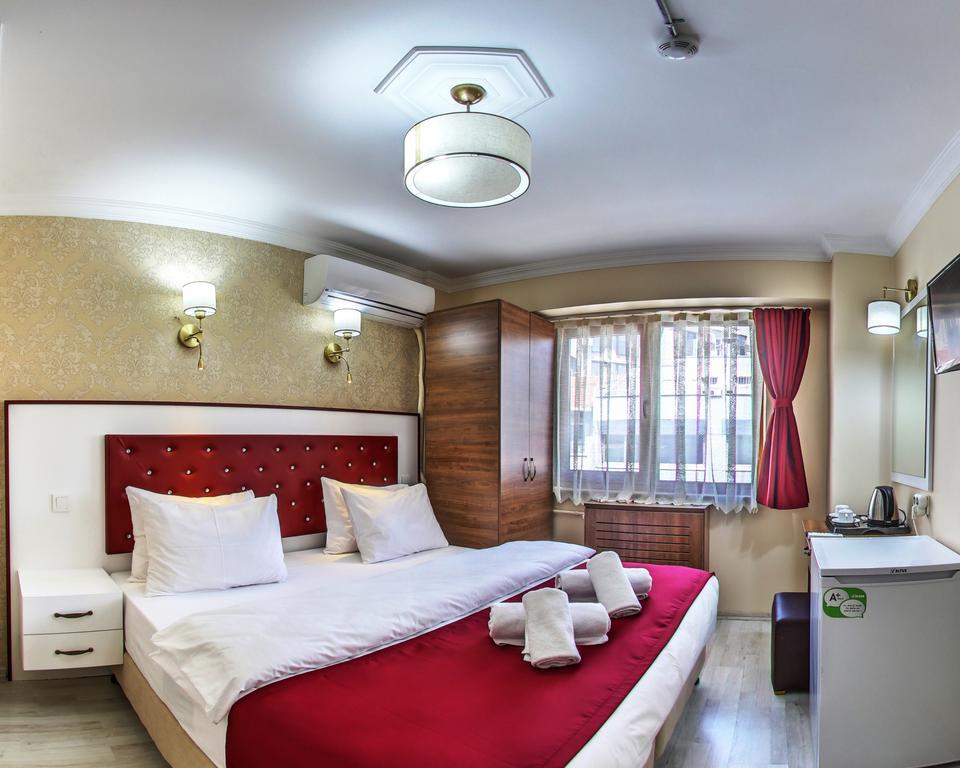 Cihangir Palace 4*