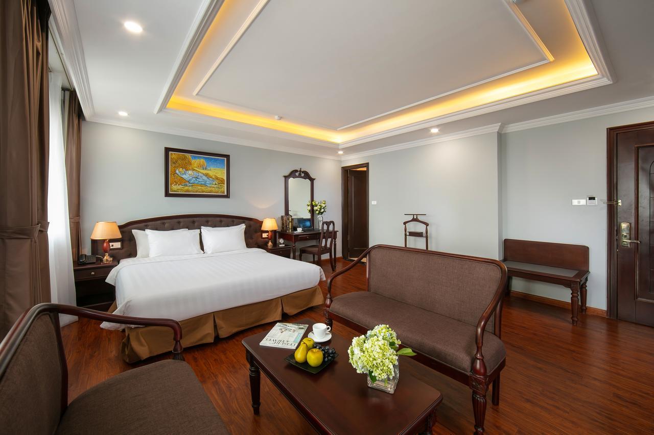 Отель хана сан. Chalcedony Hotel Hanoi 4*.