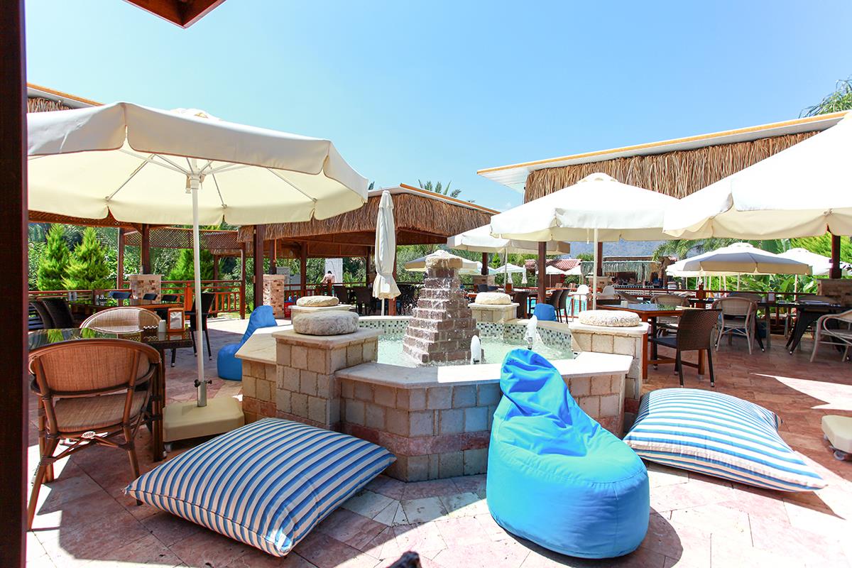 Azur Paradise Hotel 3*