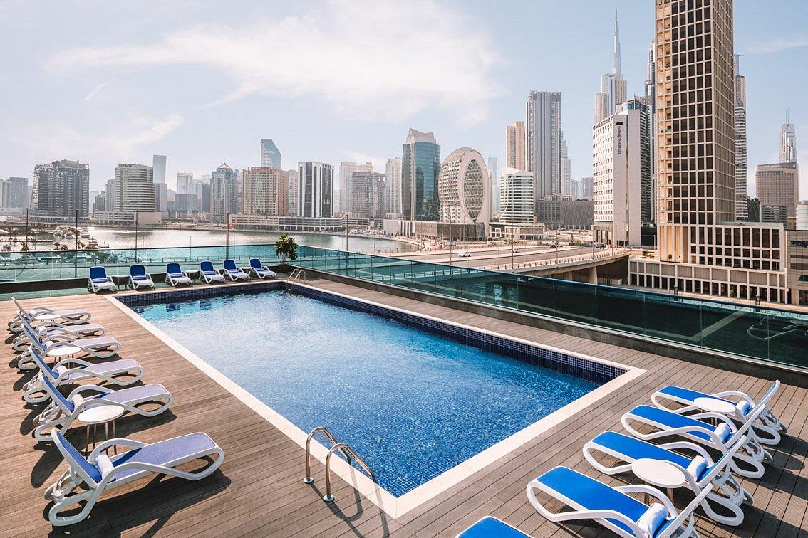Туры в Radisson Blu Hotel, Dubai Canal View