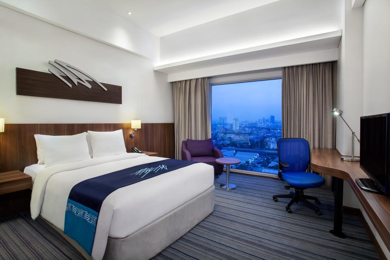Holiday Inn Express Jakarta Pluit Citygate 3*