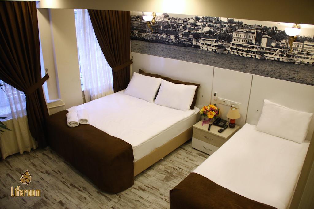 Hotel Life Room 3*