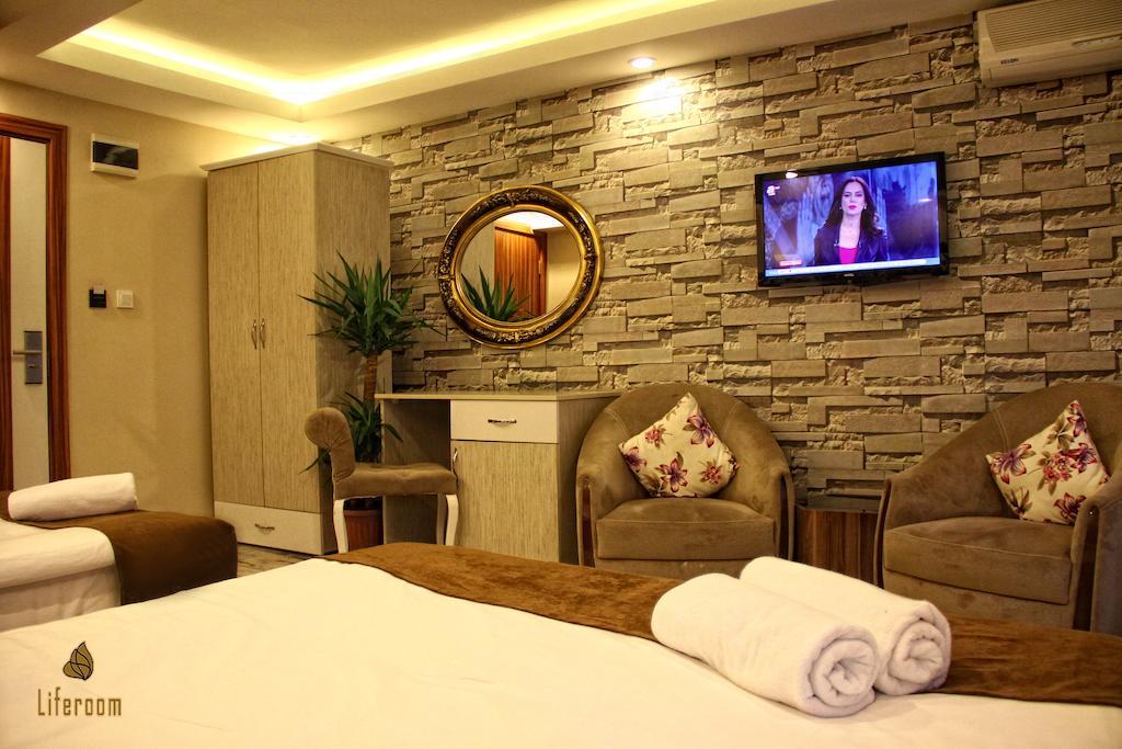 Hotel Life Room 3*