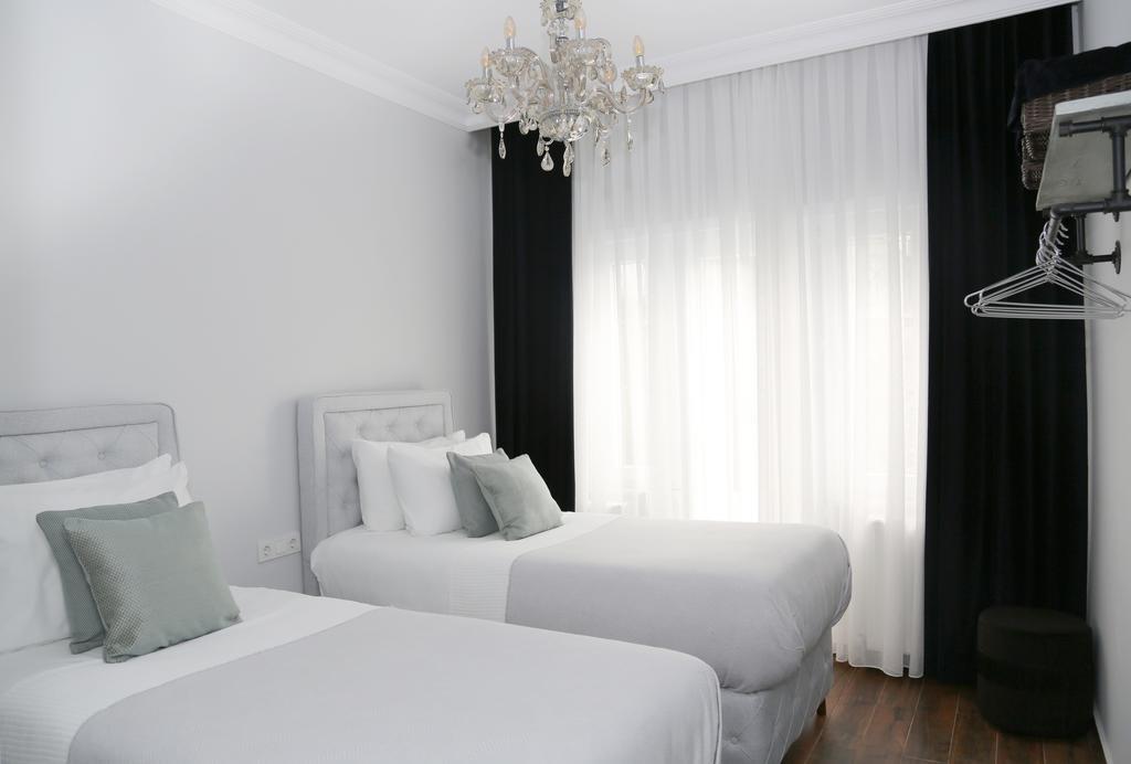 Huma Suites 4*