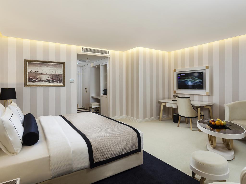 Туры в Ramada Hotel & Suites by Wyndham Istanbul Sisli
