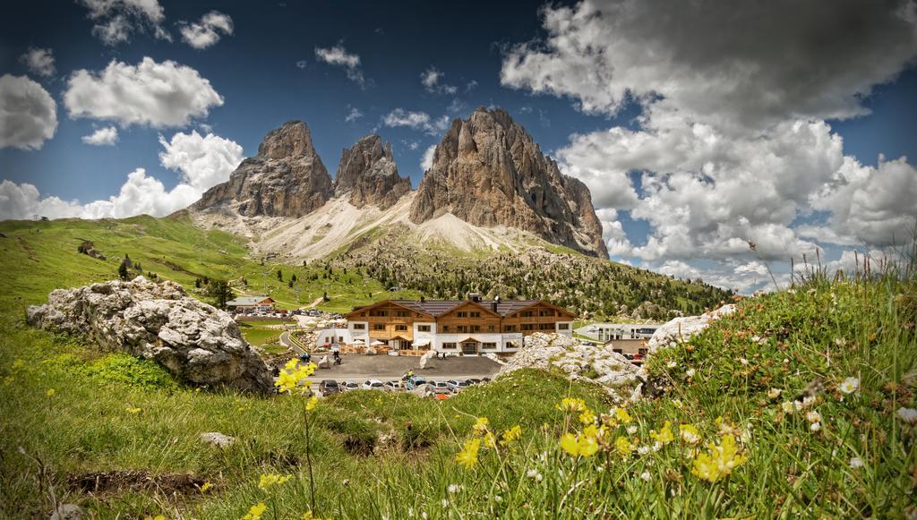 Туры в Hotel Passo Sella Dolomiti Mountain Resort