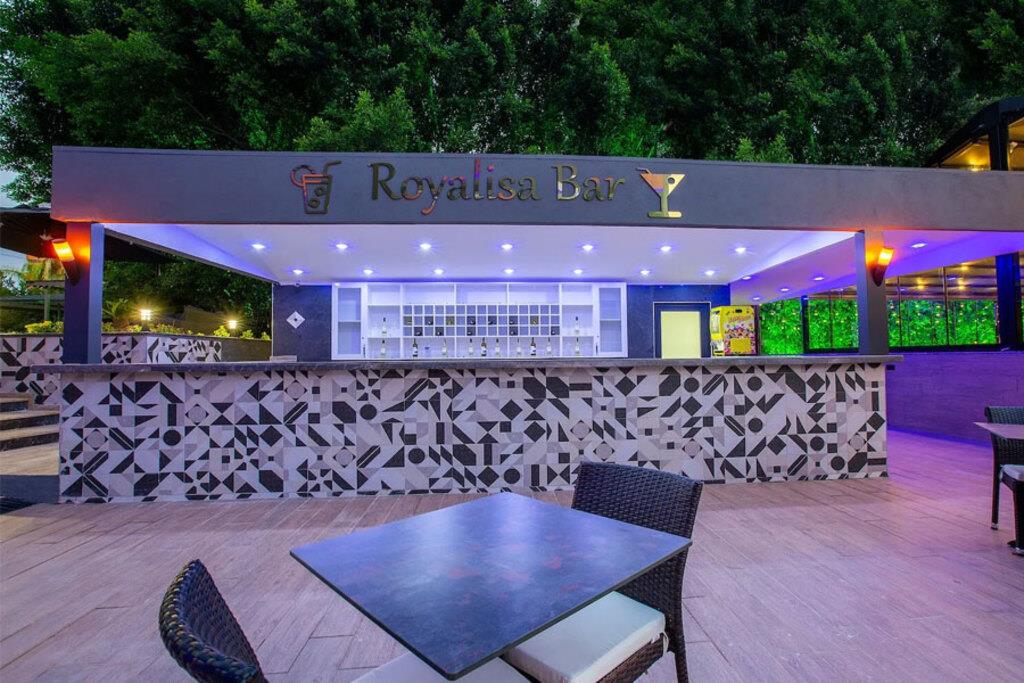 Royalisa Hotel 4*