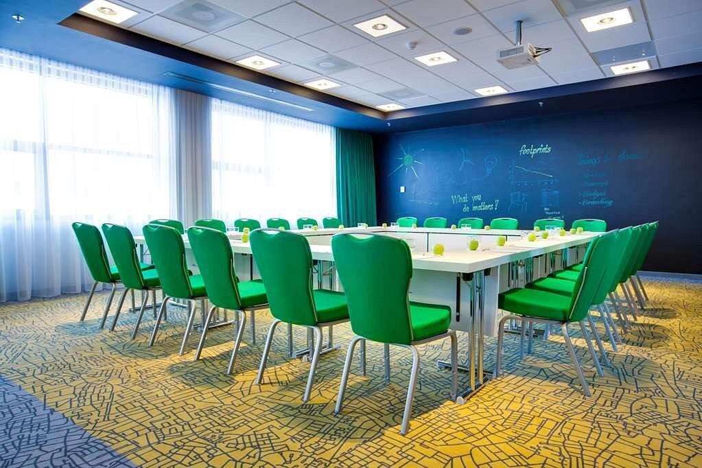 Park Inn by Radisson Pulkovo Airport 4*