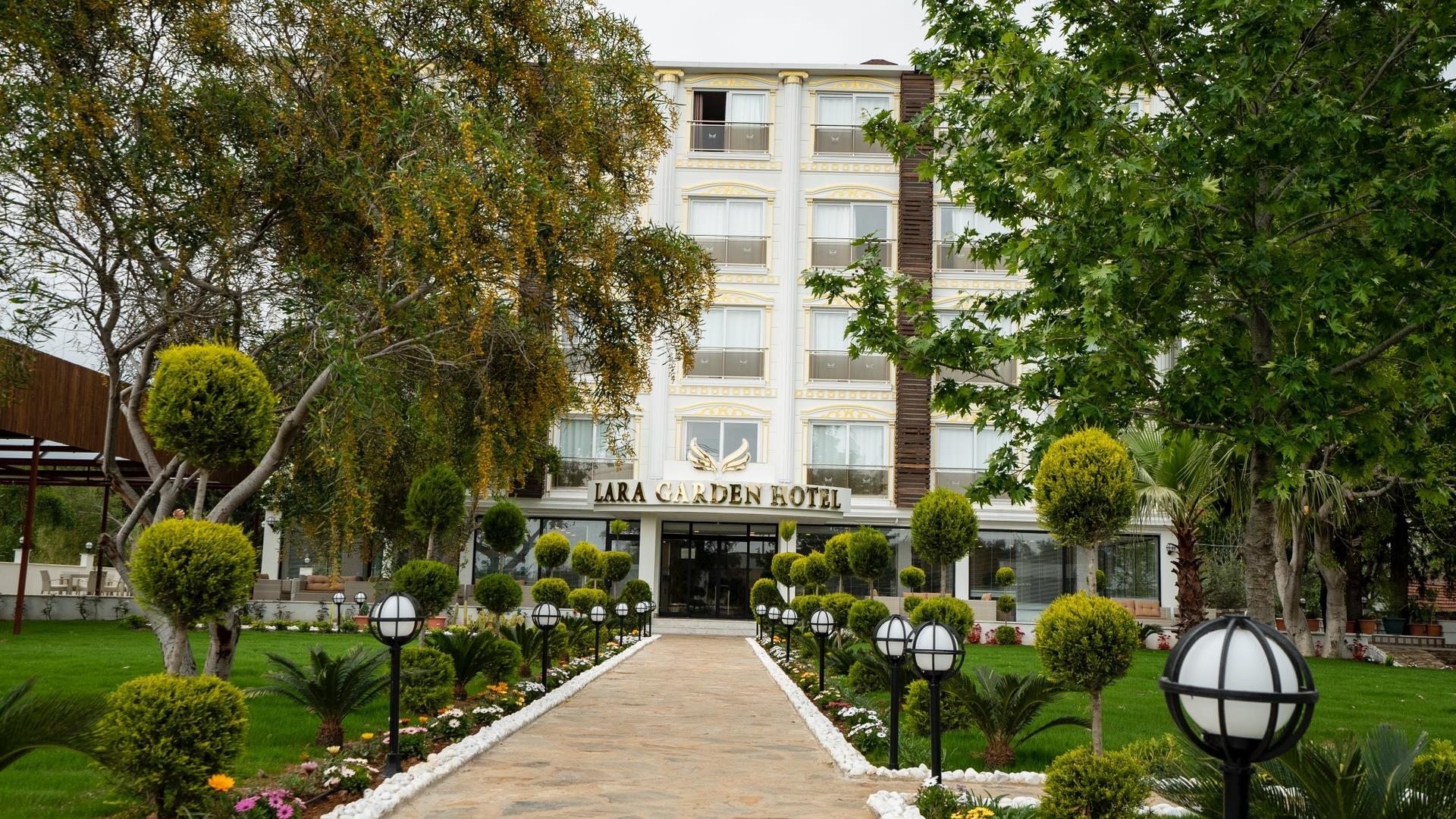 Lara Garden Hotel 4*