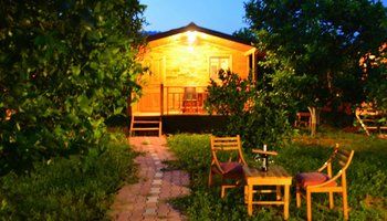 Lemon Garden Lodge 1*