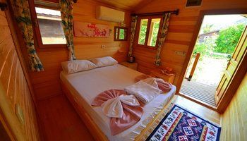 Lemon Garden Lodge 1*