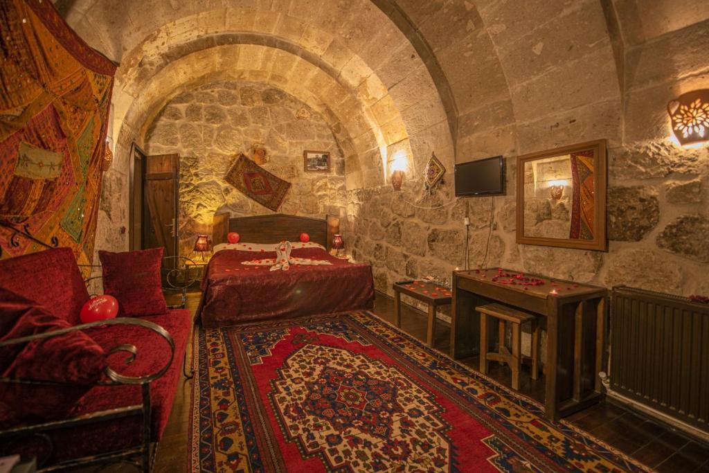 Туры в Cappadocia Antique Gelveri Cave Hotel