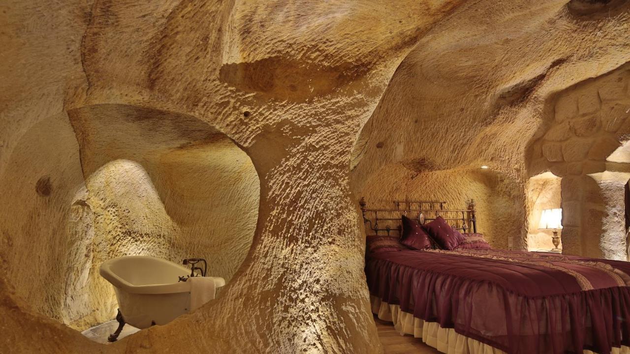 Туры в Golden Cave Suites