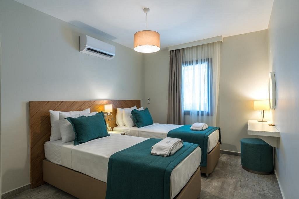 Dorman Suites Hotel 4*