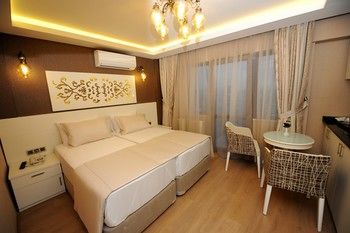 Rooms Inn Taxim 3*