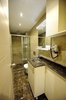 Rooms Inn Taxim 3*