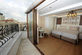Rooms Inn Taxim 3*
