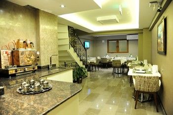 Rooms Inn Taxim 3*