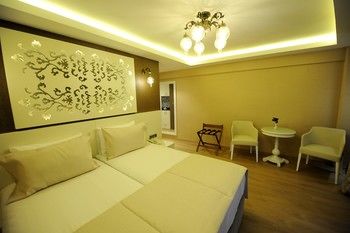 Rooms Inn Taxim 3*