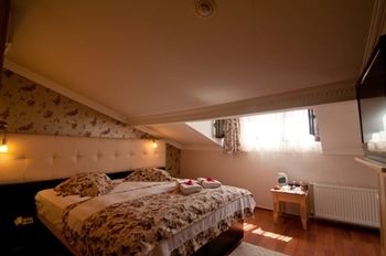 Angel's Home Hotel 3*
