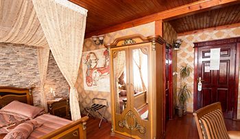 Angel's Home Hotel 3*