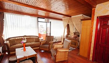 Angel's Home Hotel 3*