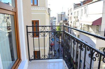 AddresSuitesHotel 1*
