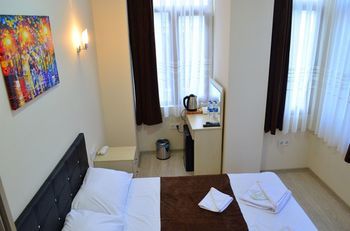 AddresSuitesHotel 1*