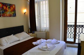 AddresSuitesHotel 1*