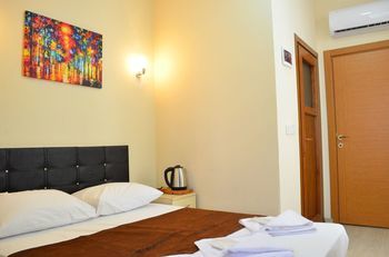 AddresSuitesHotel 1*