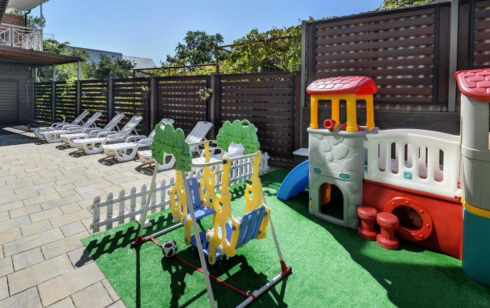 Апарт-Отель Бристоль 3*