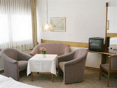 Hotel Ekazent Schonbrunn 3*