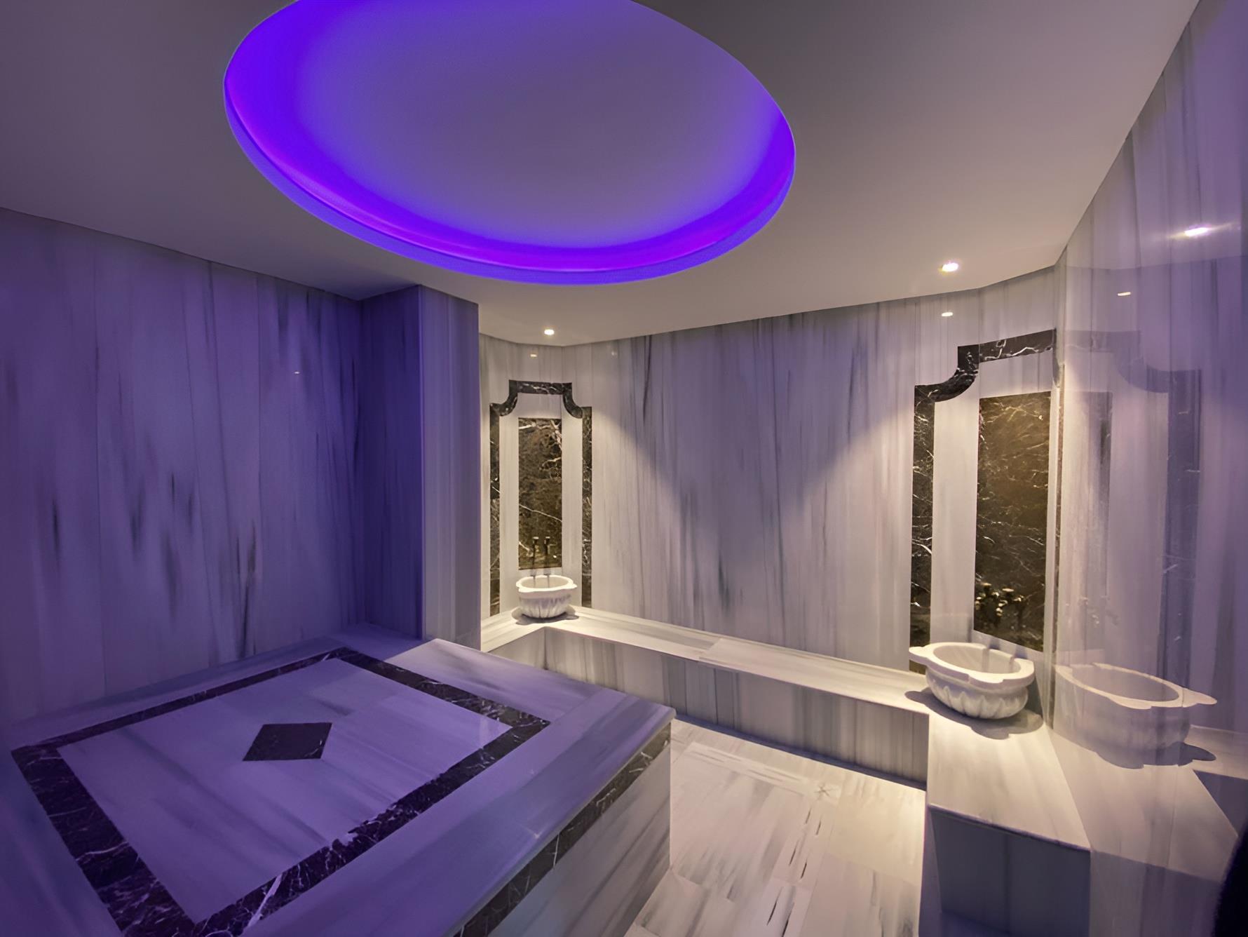 Rose Gardens Holiday Village 3*