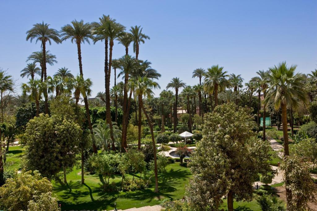 Pavillon Winter Luxor 5*