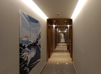 Blue Lagoon City Hotel 4*