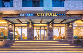 Blue Lagoon City Hotel 4*