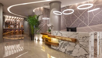 Blue Lagoon City Hotel 4*
