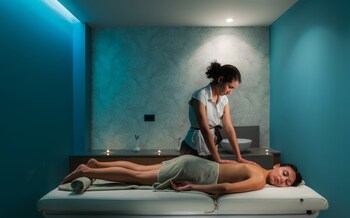 Blue Lagoon City Hotel 4*