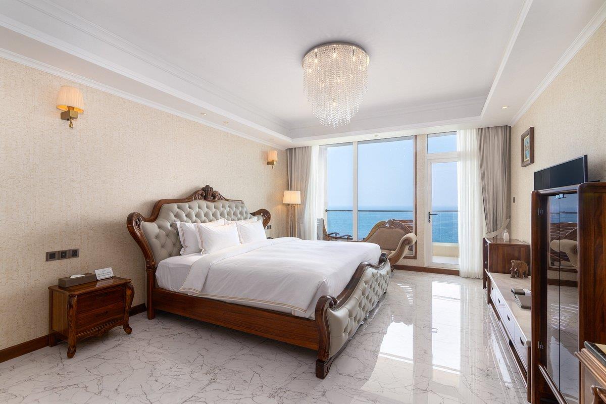 Araliya Beach Resort & Spa 5*