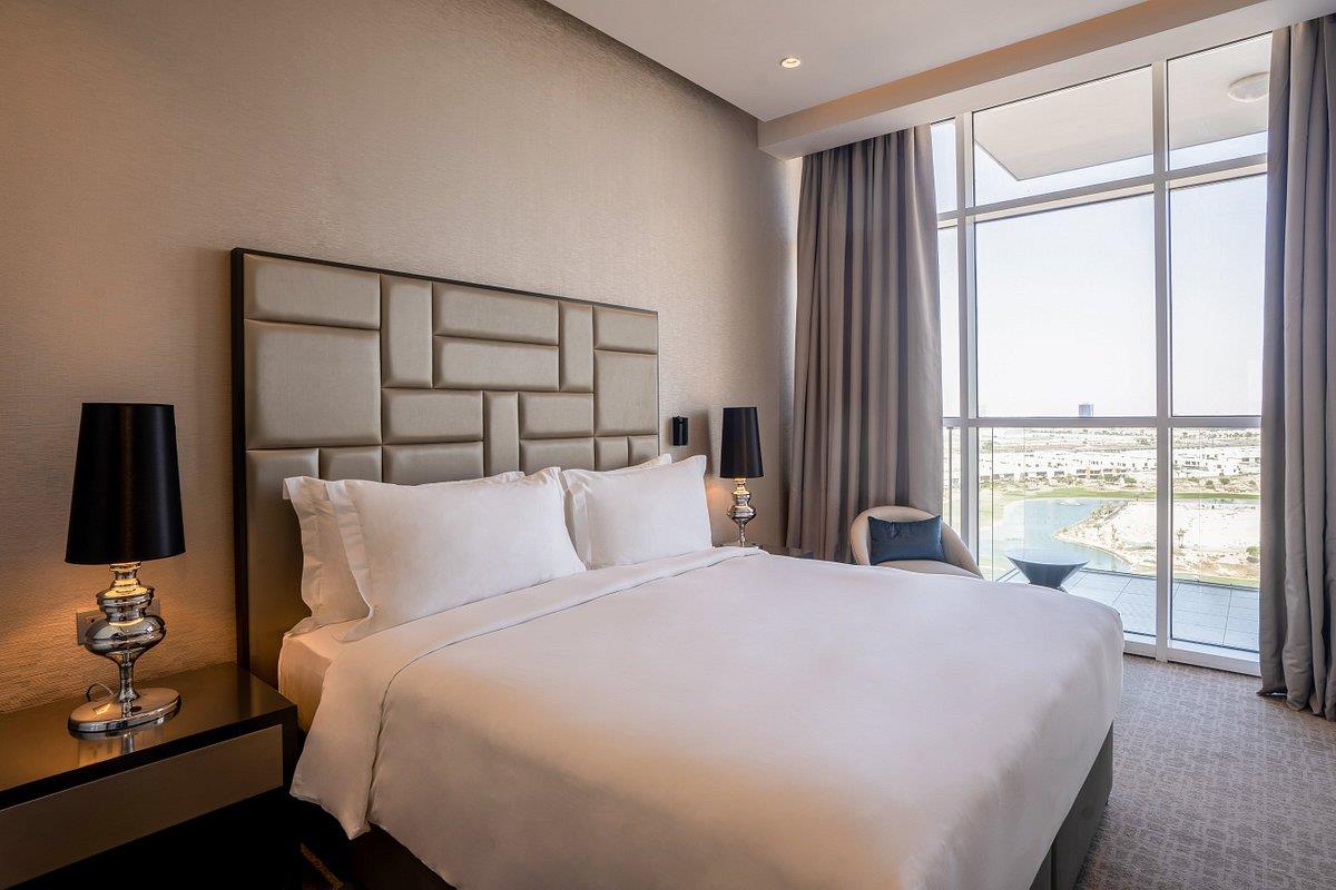 Radisson Hotel Dubai Damac Hills 5*
