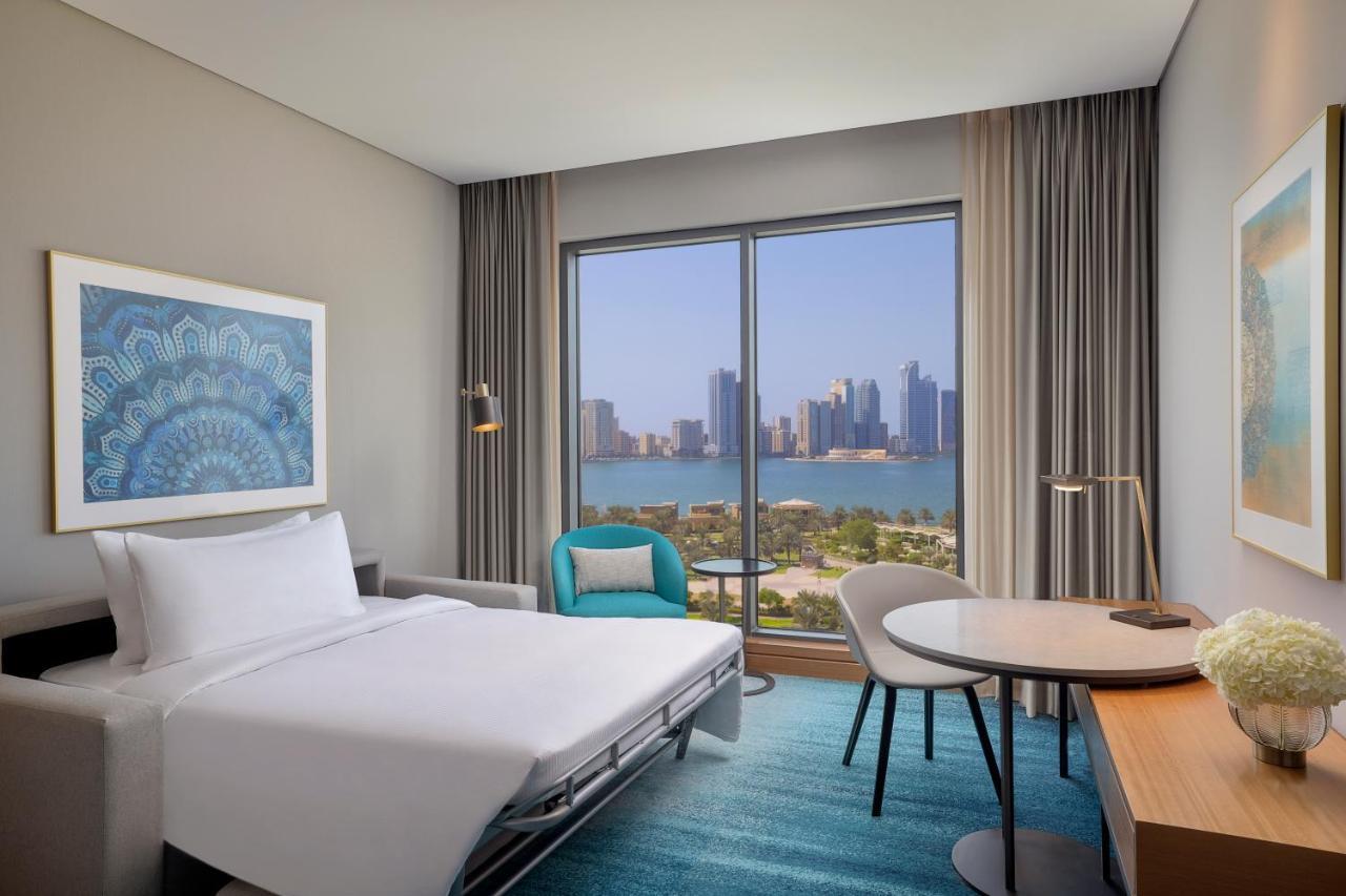 Туры в Doubletree By Hilton Sharjah Waterfront Hotel & Residences
