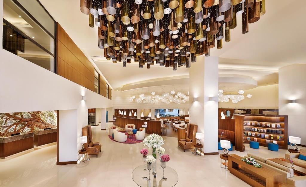 Courtyard Riyadh Olaya 4*