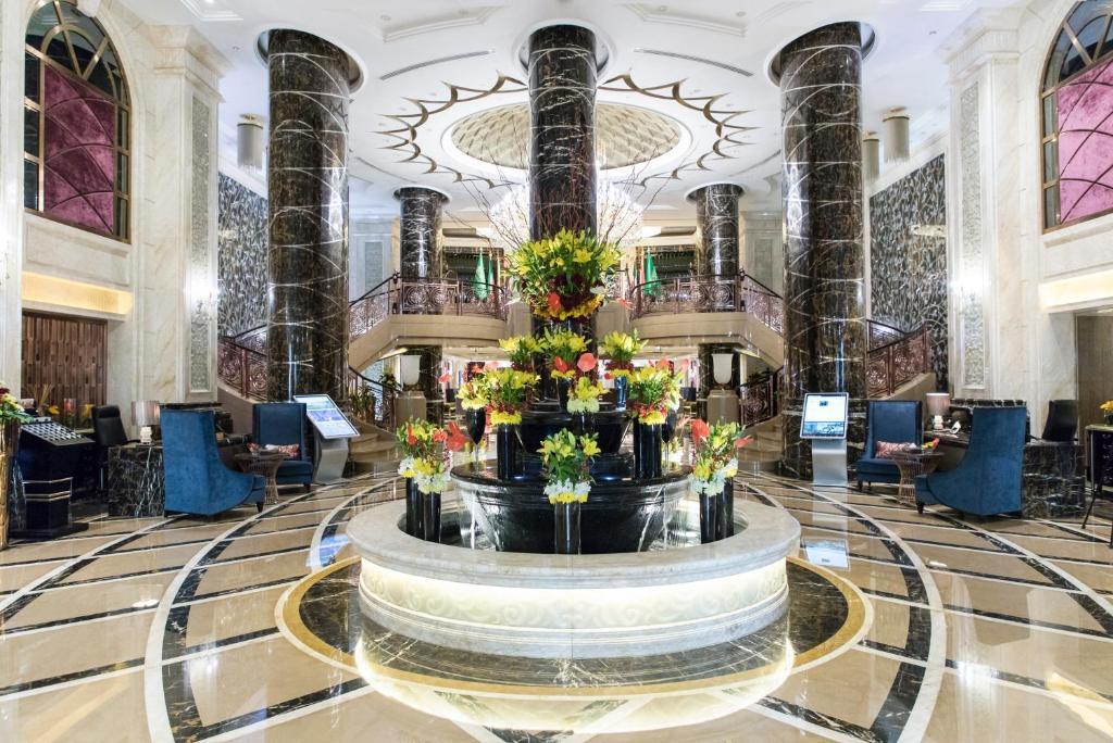 Narcissus Hotel & Residence 5*