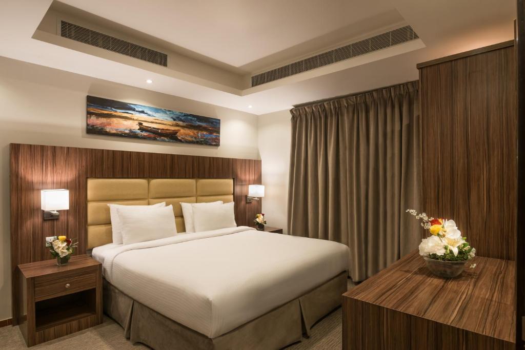 Myrtle 3*