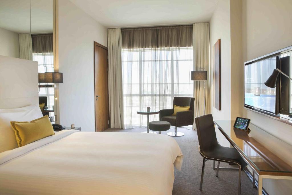 Centro Waha by Rotana 4*