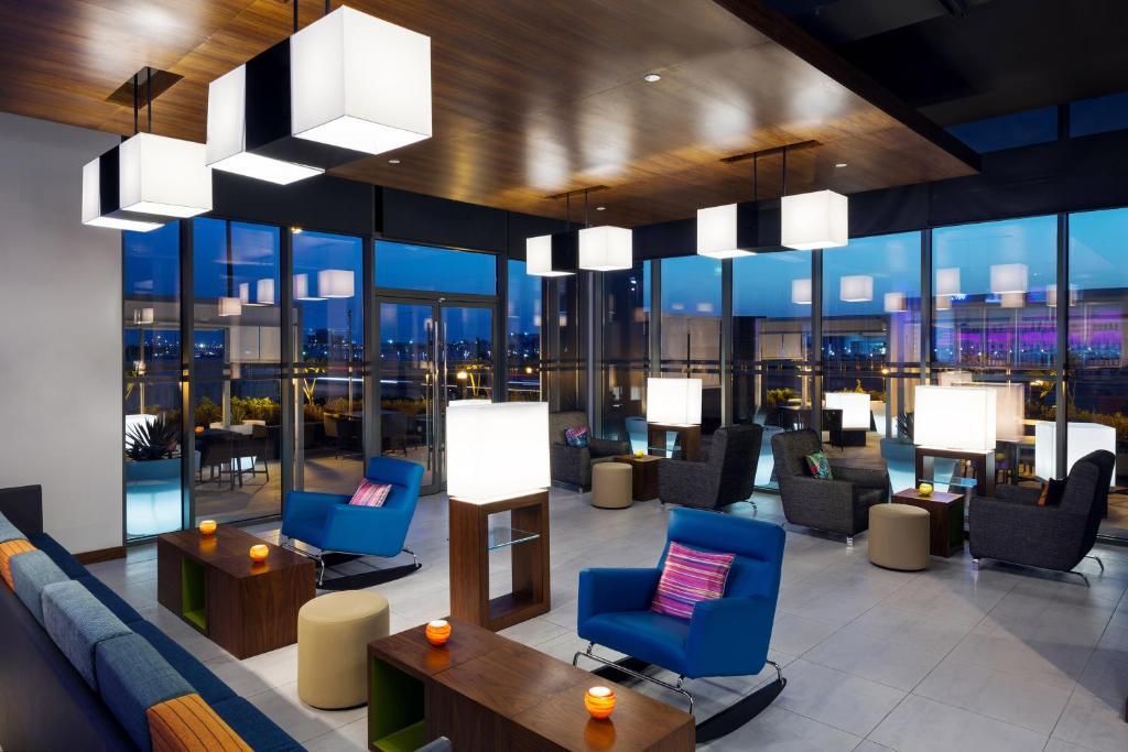 Aloft Dhahran 4*
