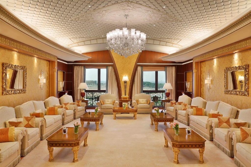 The Ritz-Carlton, Riyadh 5*